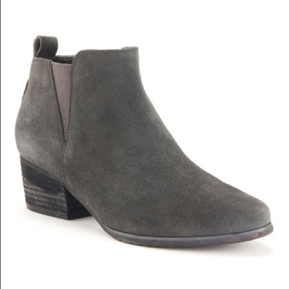 Blondo Ida waterproof bootie